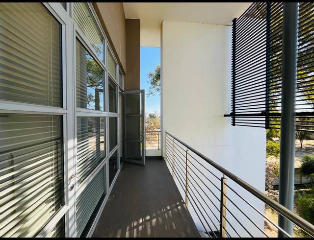 183M² OFFICE FOR SALE IN BROADACRES